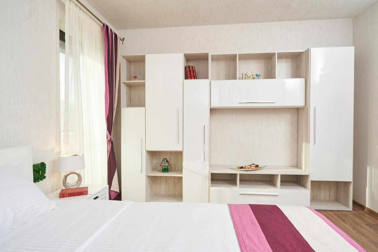 Sun House Residence Тимишоара Экстерьер фото